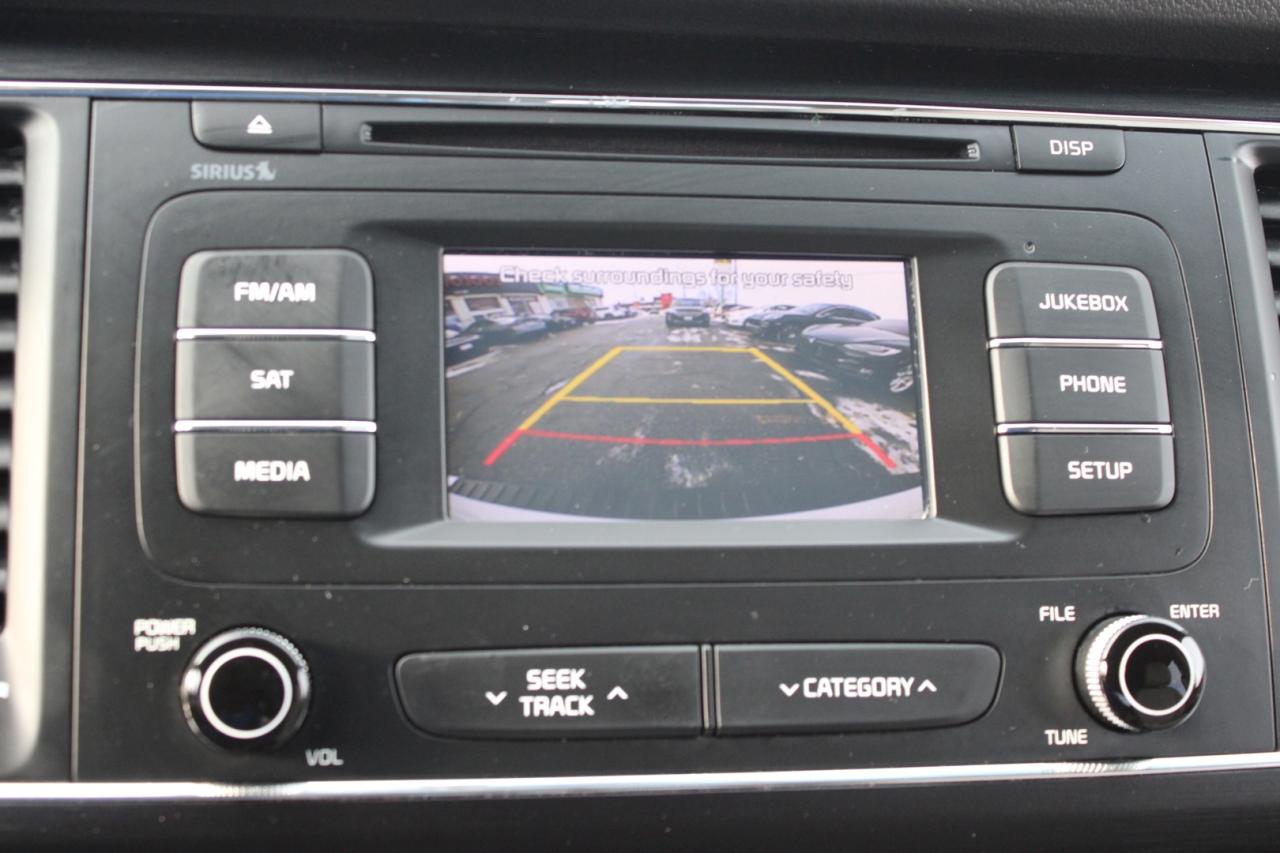 2016 Kia Sedona LX   No Accident   Safety Certified   8 Passenger Photo