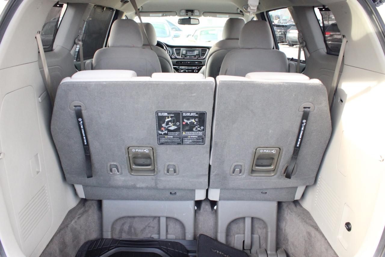 2016 Kia Sedona LX   No Accident   Safety Certified   8 Passenger Photo