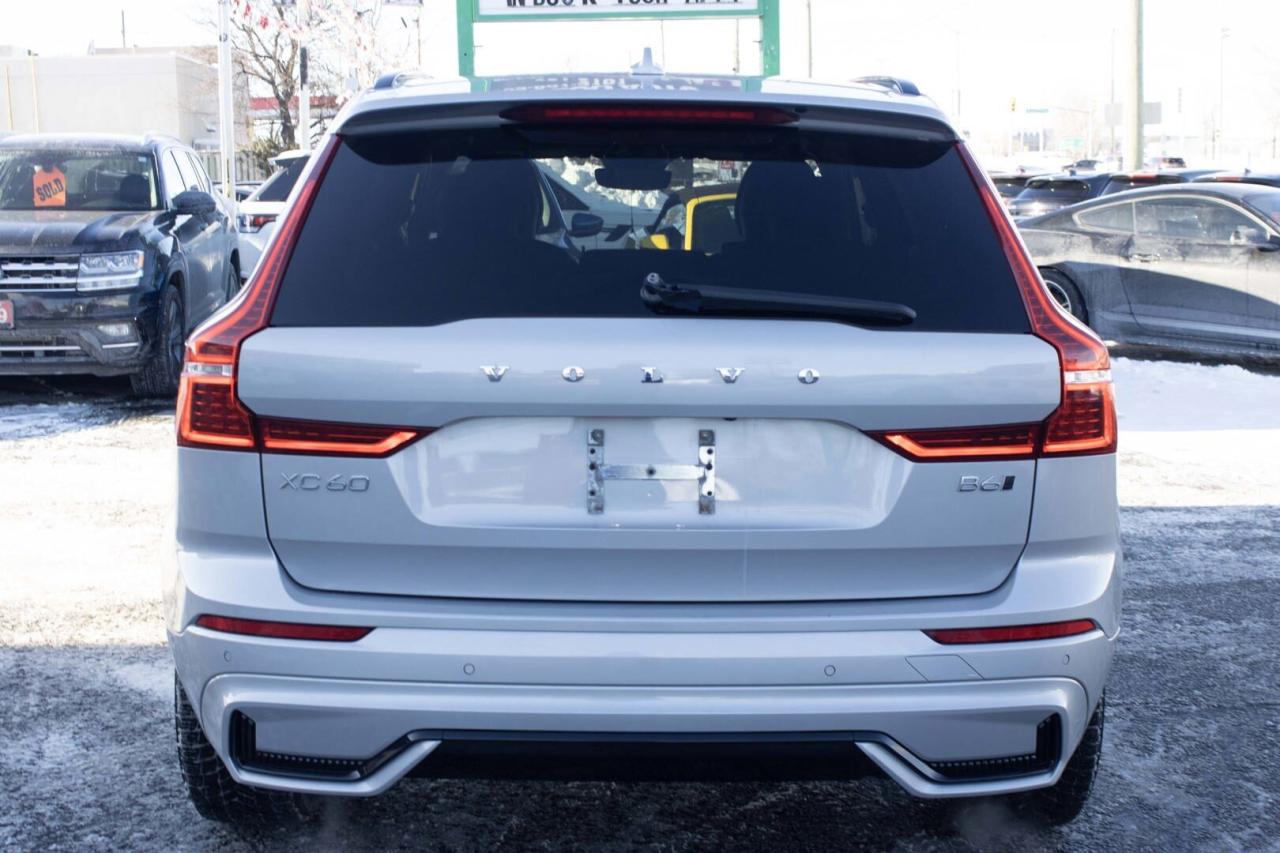 2023 Volvo XC60 B5 Plus Dark AWD   No Accident   Clean Carfax Photo