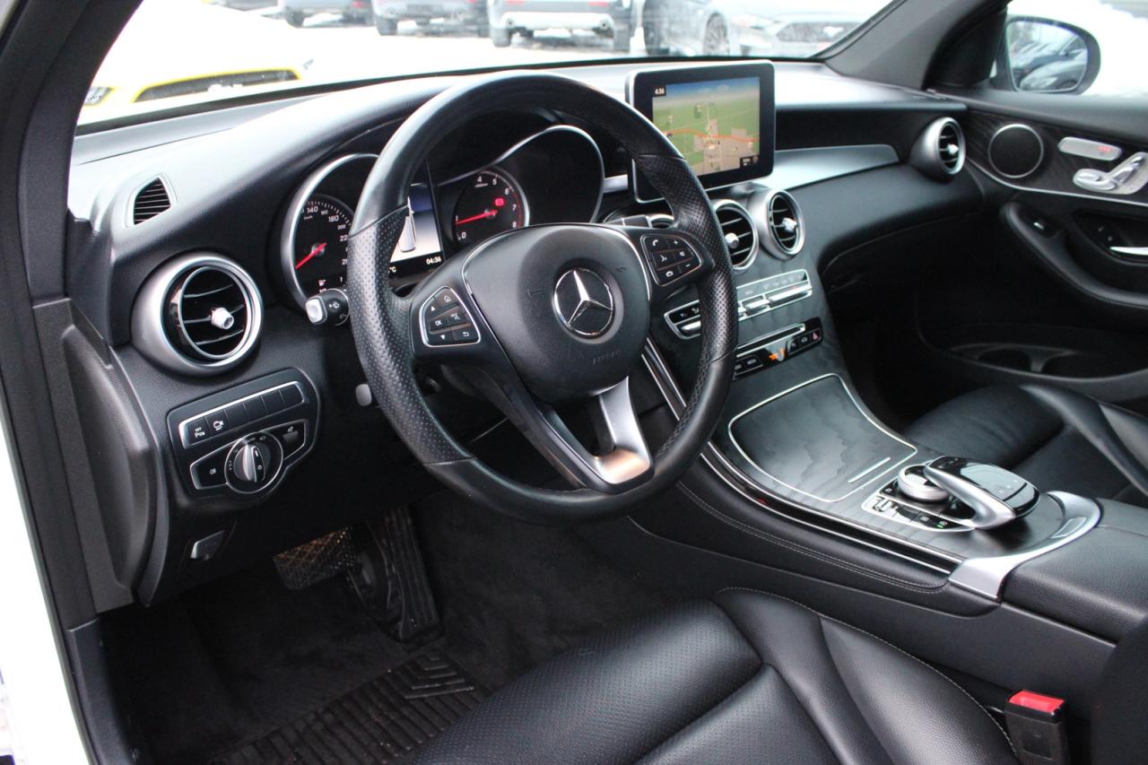2019 Mercedes-Benz GLC-Class GLC300 4MATIC NO ACCIDENT CLEAN CARFAX Photo