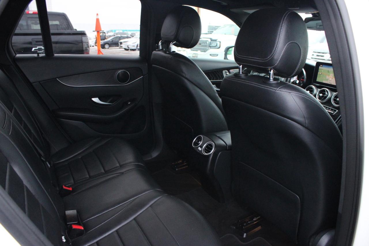 2019 Mercedes-Benz GLC-Class GLC300 4MATIC NO ACCIDENT CLEAN CARFAX Photo