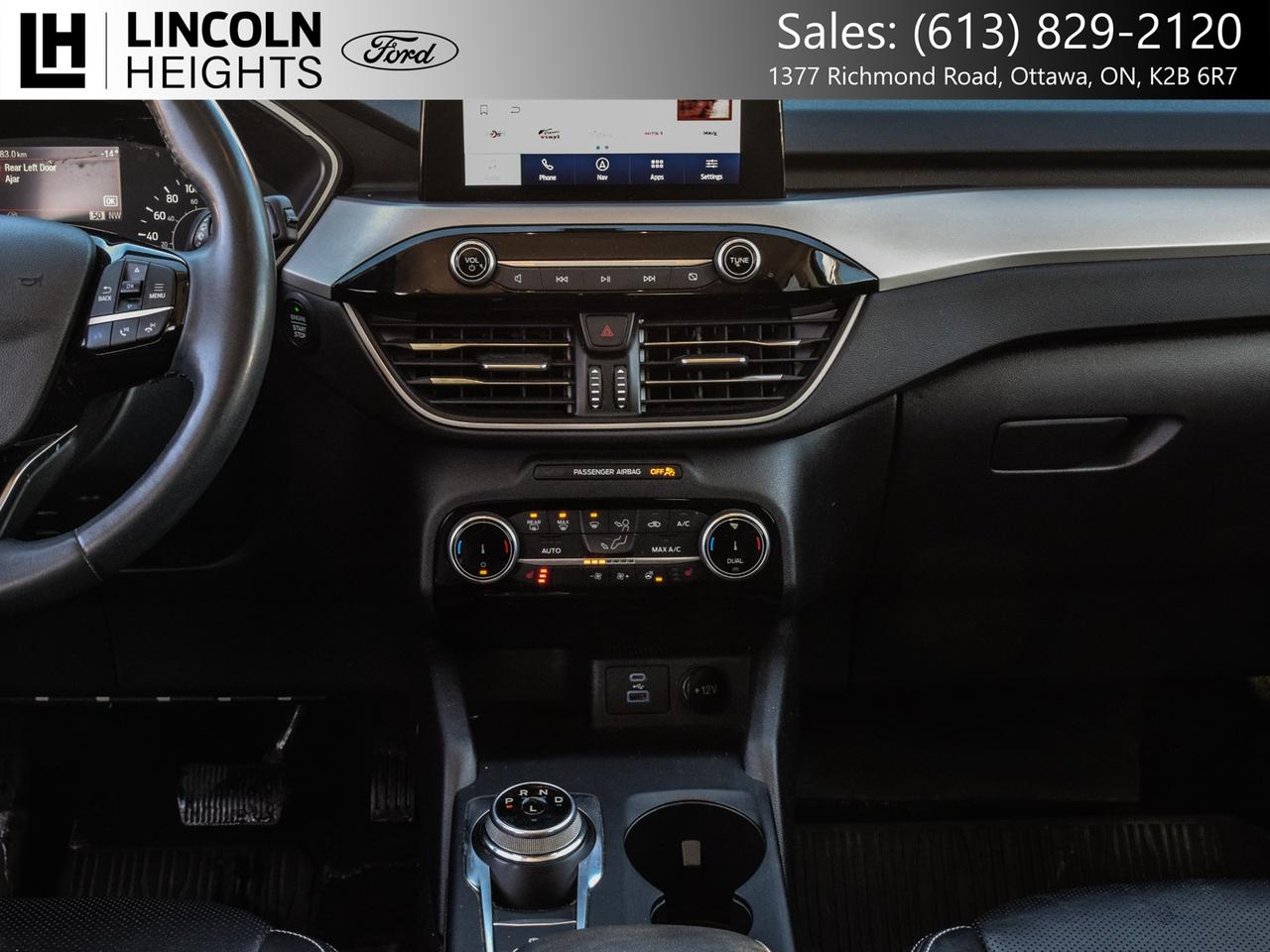 2022 Ford Escape SEL AWD Photo