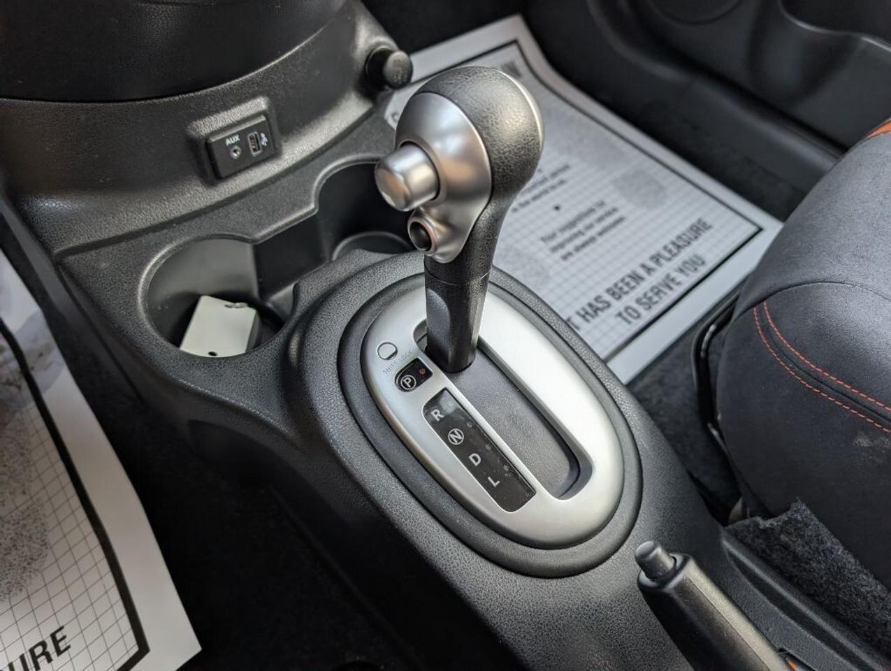 2018 Nissan Versa Note SR   NAV   CAMERA   HTD SEATS   BLUETOOTH Photo