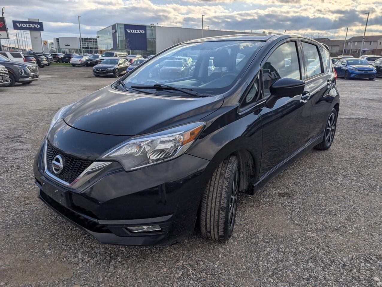2018 Nissan Versa Note SR   NAV   CAMERA   HTD SEATS   BLUETOOTH Photo