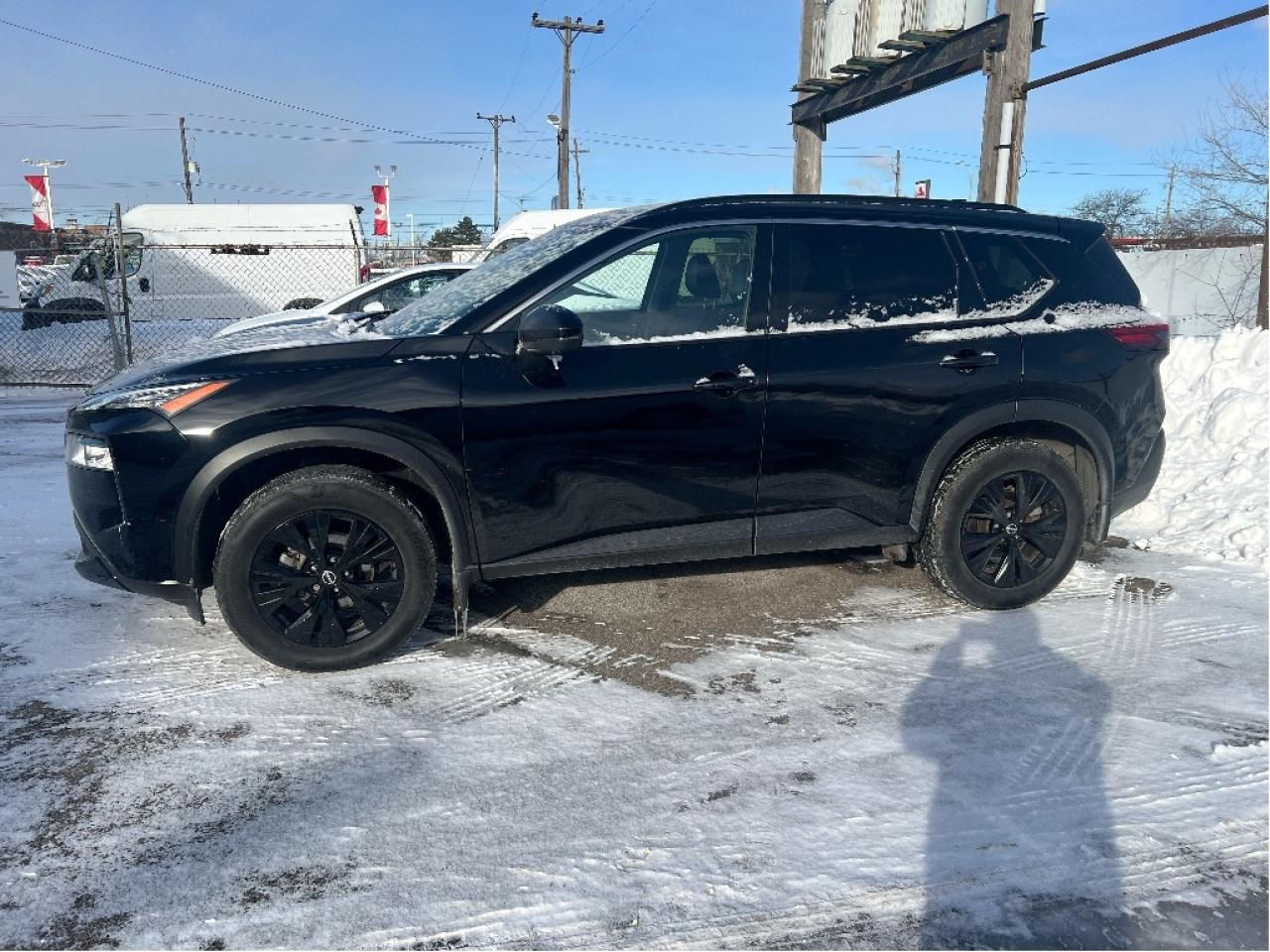 2023 Nissan Rogue AWD SV Midnight Edition *LTHR *SUNROOF *LOW KMS Photo2