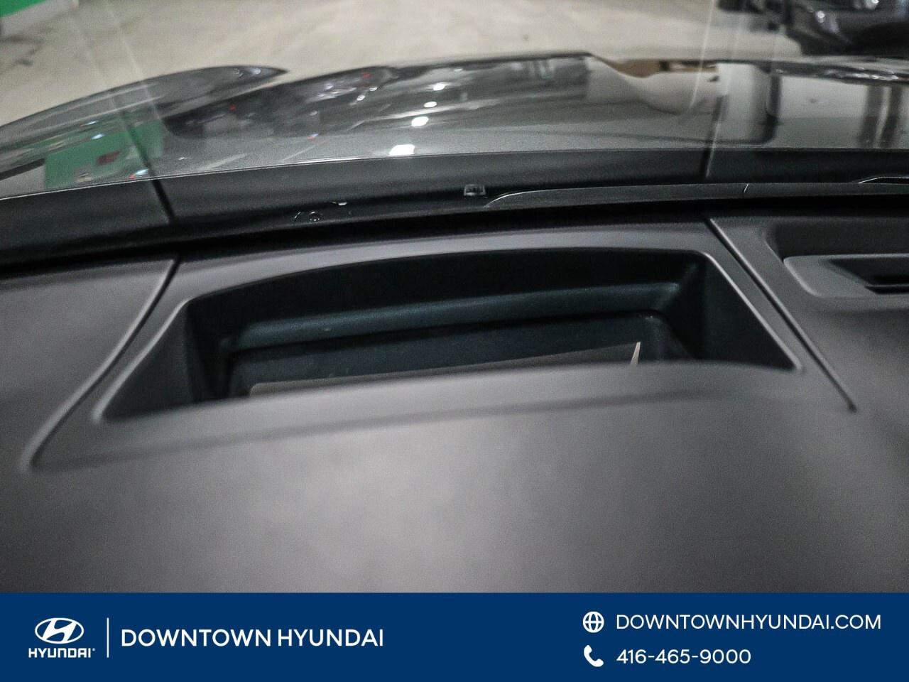 2023 Genesis GV70 2.5T Advanced Plus AWD Photo