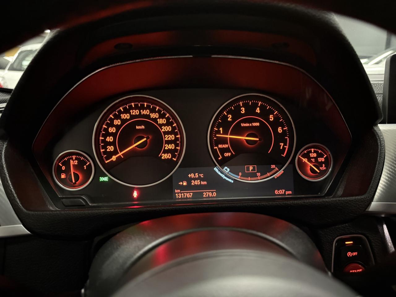 2018 BMW 3 Series 330i xDrive Sedan Photo