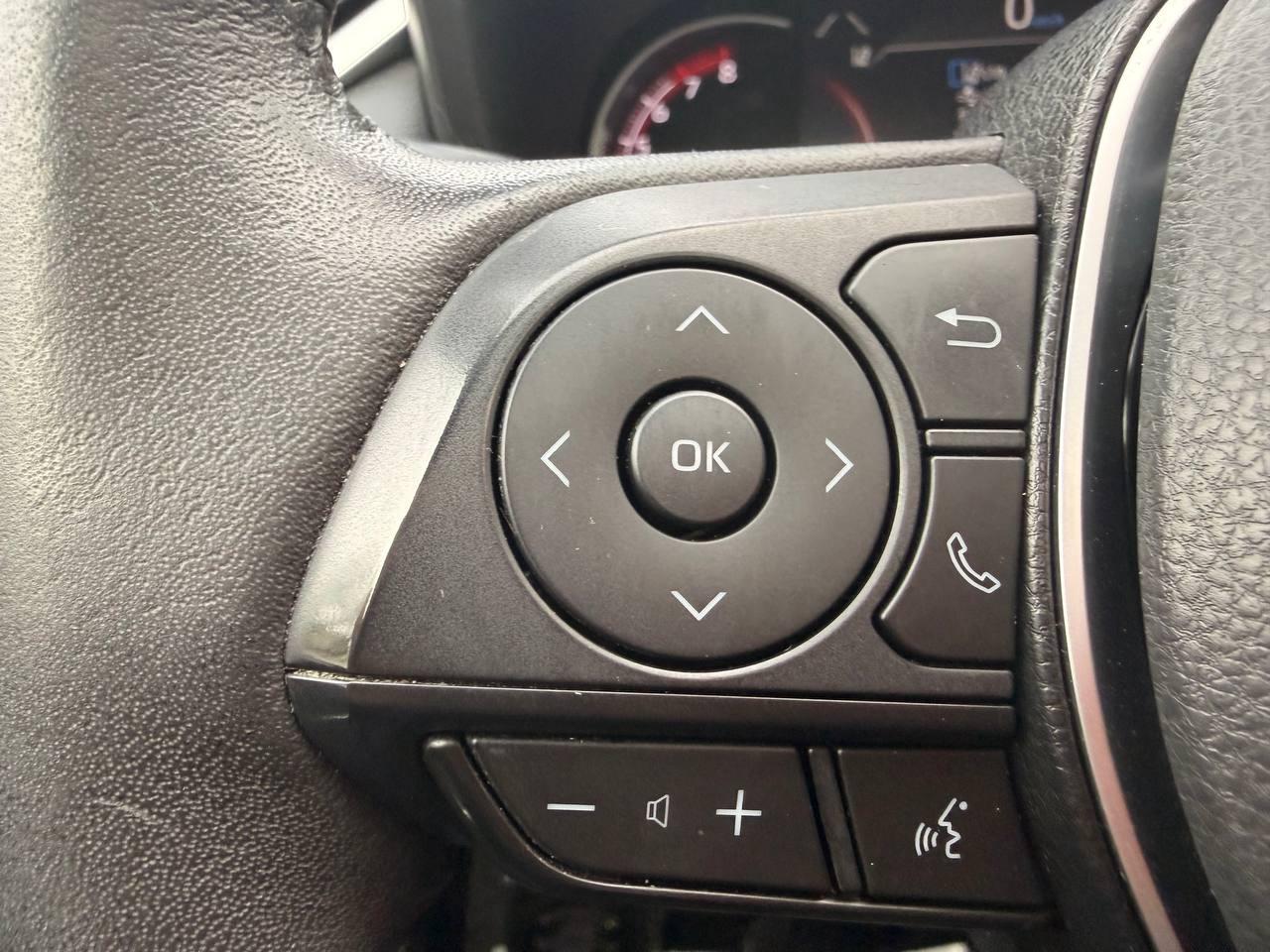 2023 Toyota RAV4 XLE AWD, ONE OWNER, SUNROOF, PUSH BUTTON START Photo