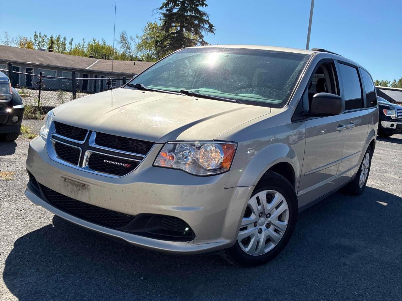 2015 Dodge Grand Caravan SE/SXT Passenger Van Photo