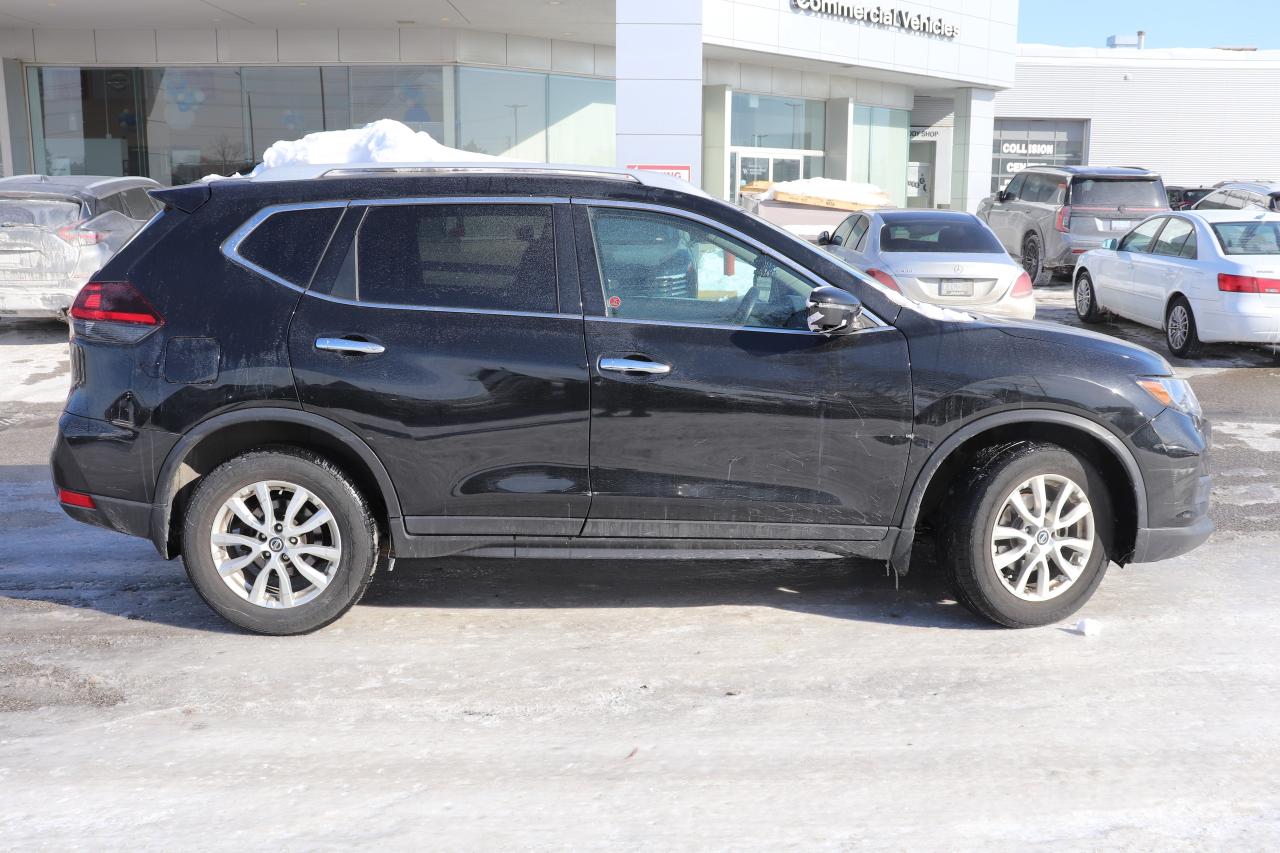 2020 Nissan Rogue FWD S Photo