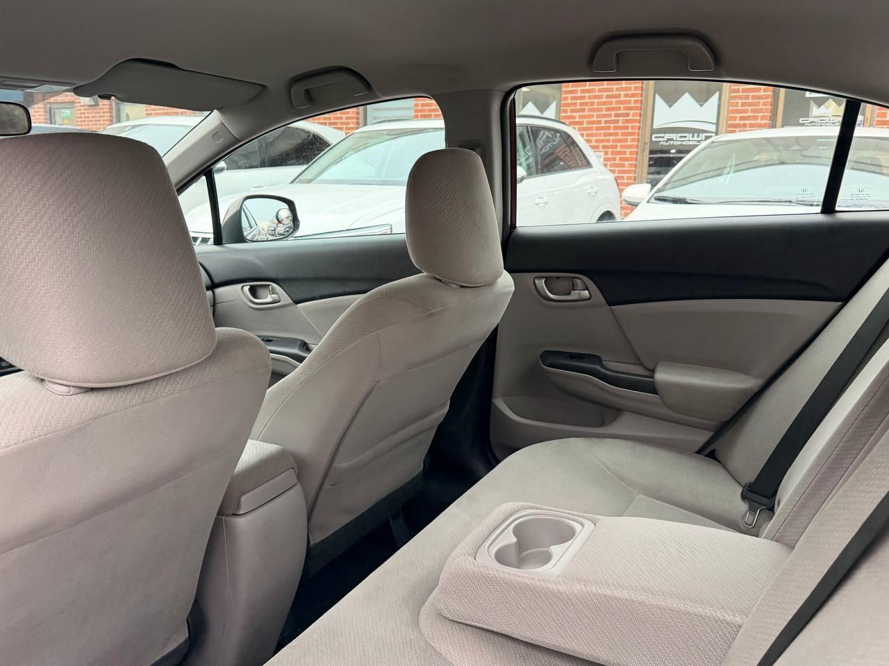 2013 Honda Civic 4dr Auto LX Photo