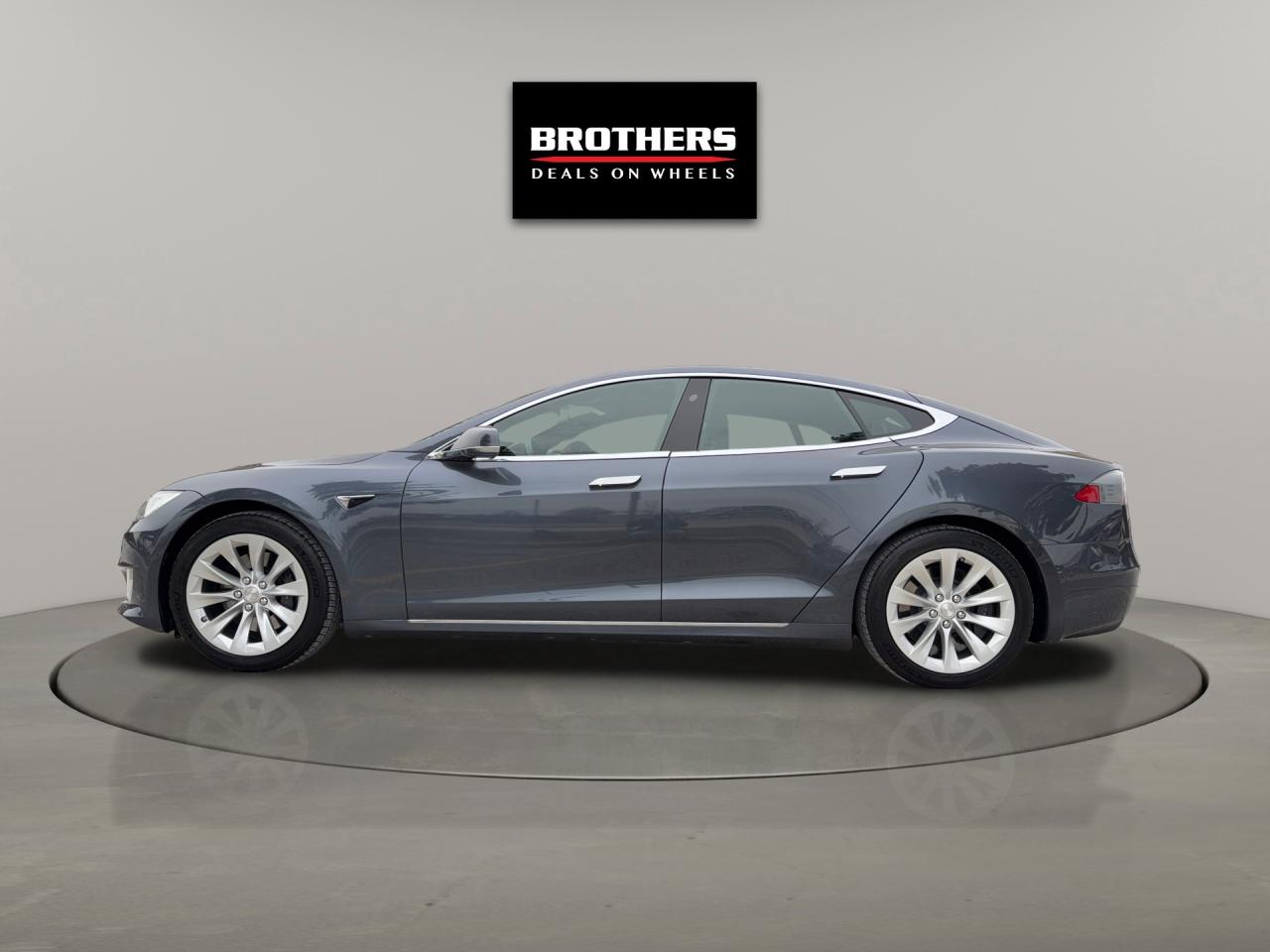 2017 Tesla Model S 90D AWD Photo3