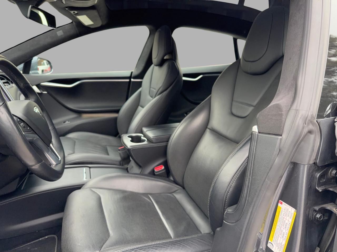 2017 Tesla Model S 90D AWD Photo