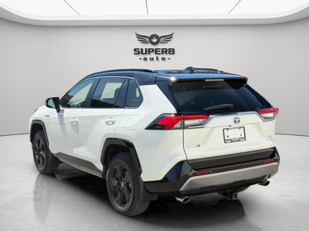 2021 Toyota RAV4 XSE   AWD   HYBRID   NO ACCIDENT   JBL SOUND  TECH Photo4