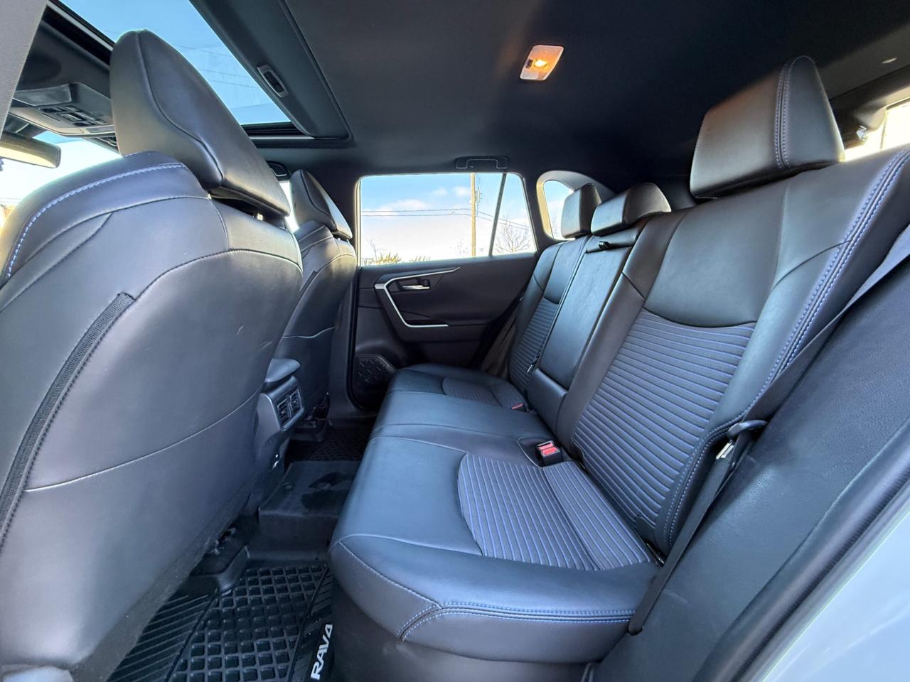 2021 Toyota RAV4 XSE   AWD   HYBRID   NO ACCIDENT   JBL SOUND  TECH Photo