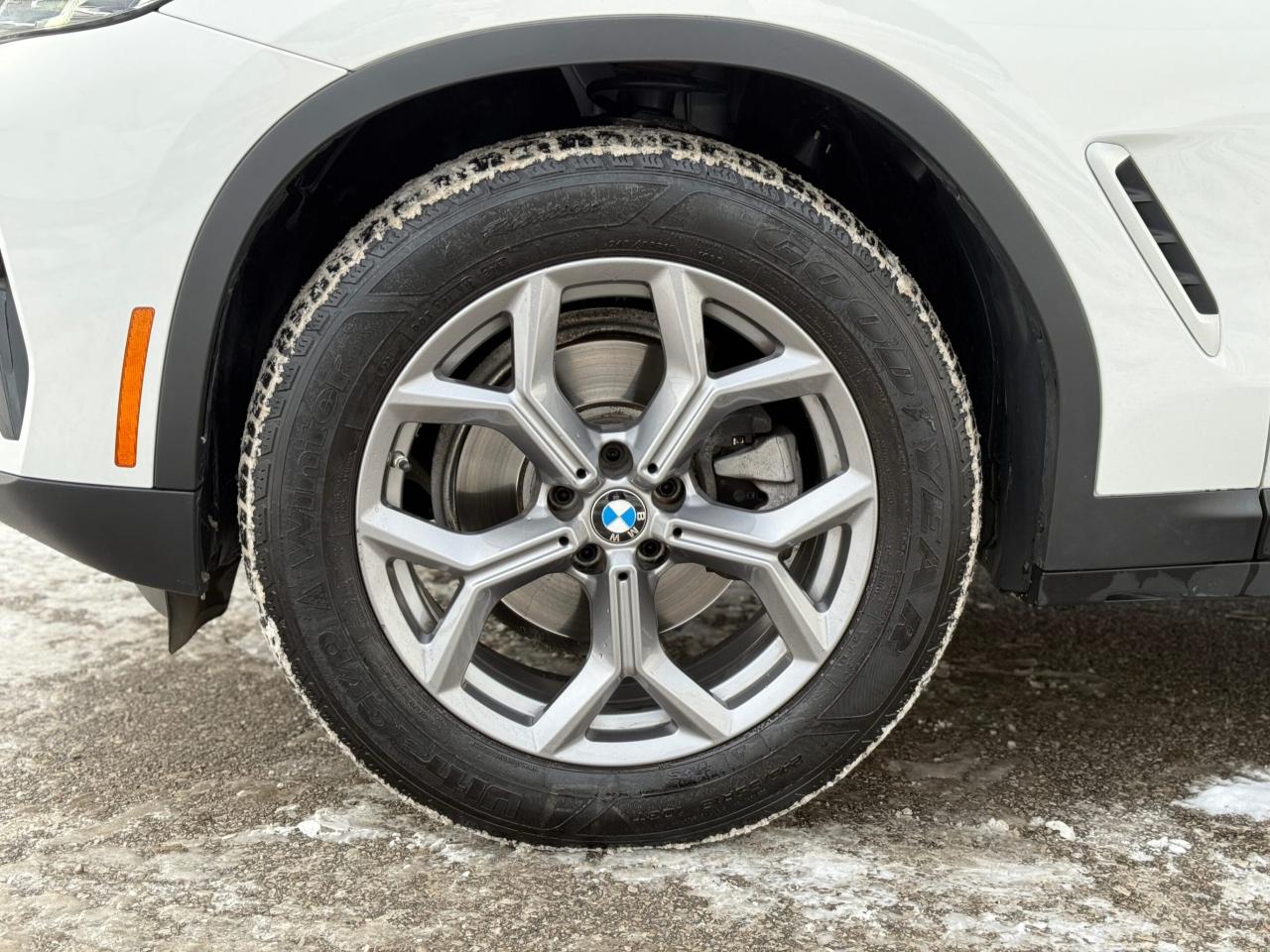 2023 BMW X3 XDRIVE 30I   ESSENTIAL   PANOMARIC SUNROOF   NO AC Photo