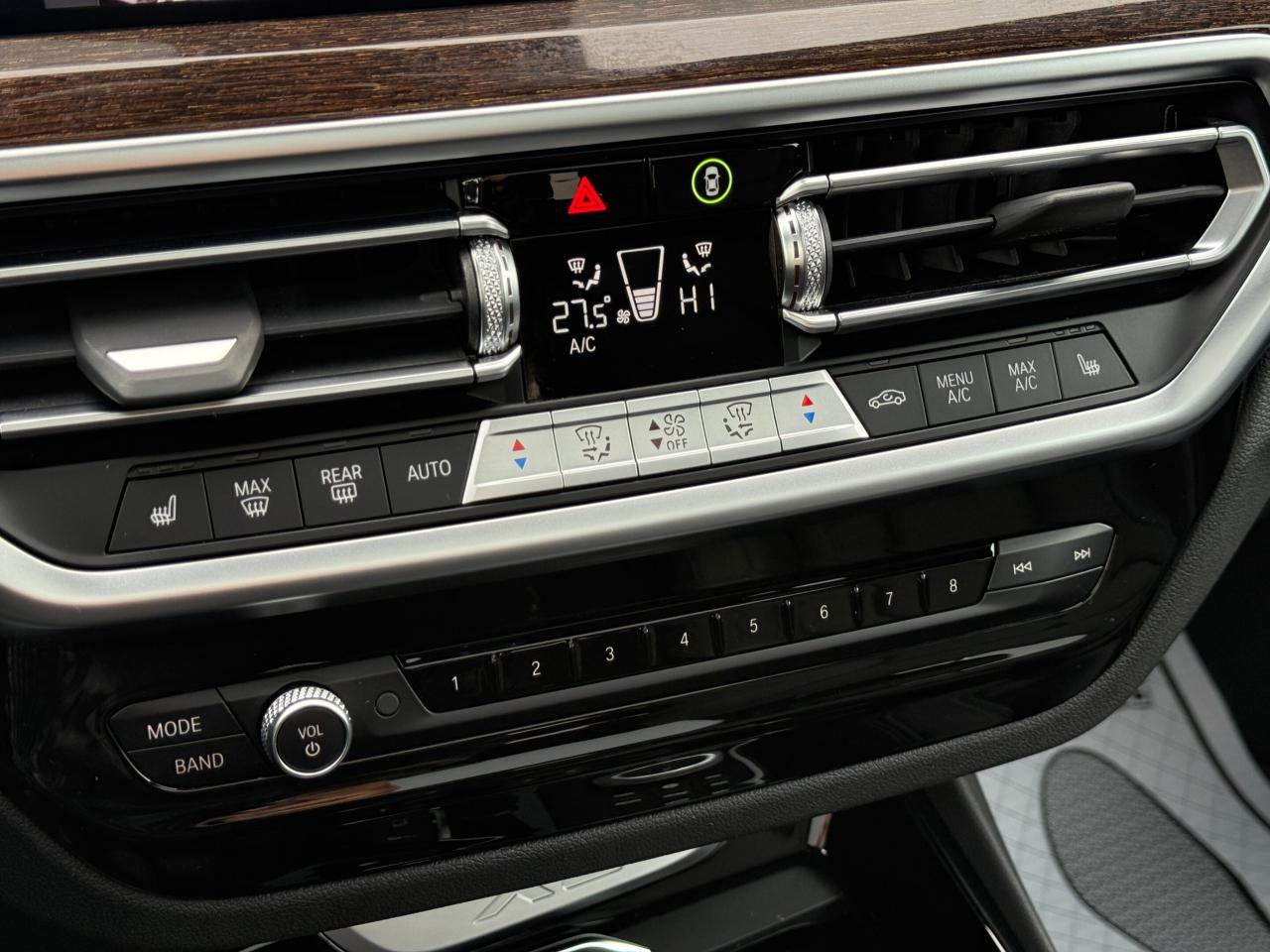 2023 BMW X3 XDRIVE 30I   ESSENTIAL   PANOMARIC SUNROOF   NO AC Photo