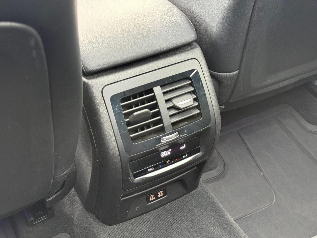 2023 BMW X3 XDRIVE 30I   ESSENTIAL   PANOMARIC SUNROOF   NO AC Photo