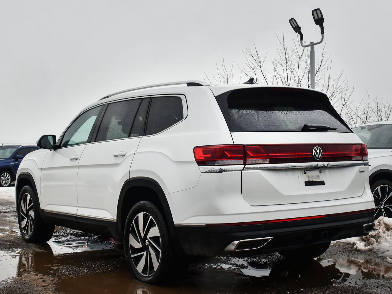 2024 Volkswagen Atlas  Photo