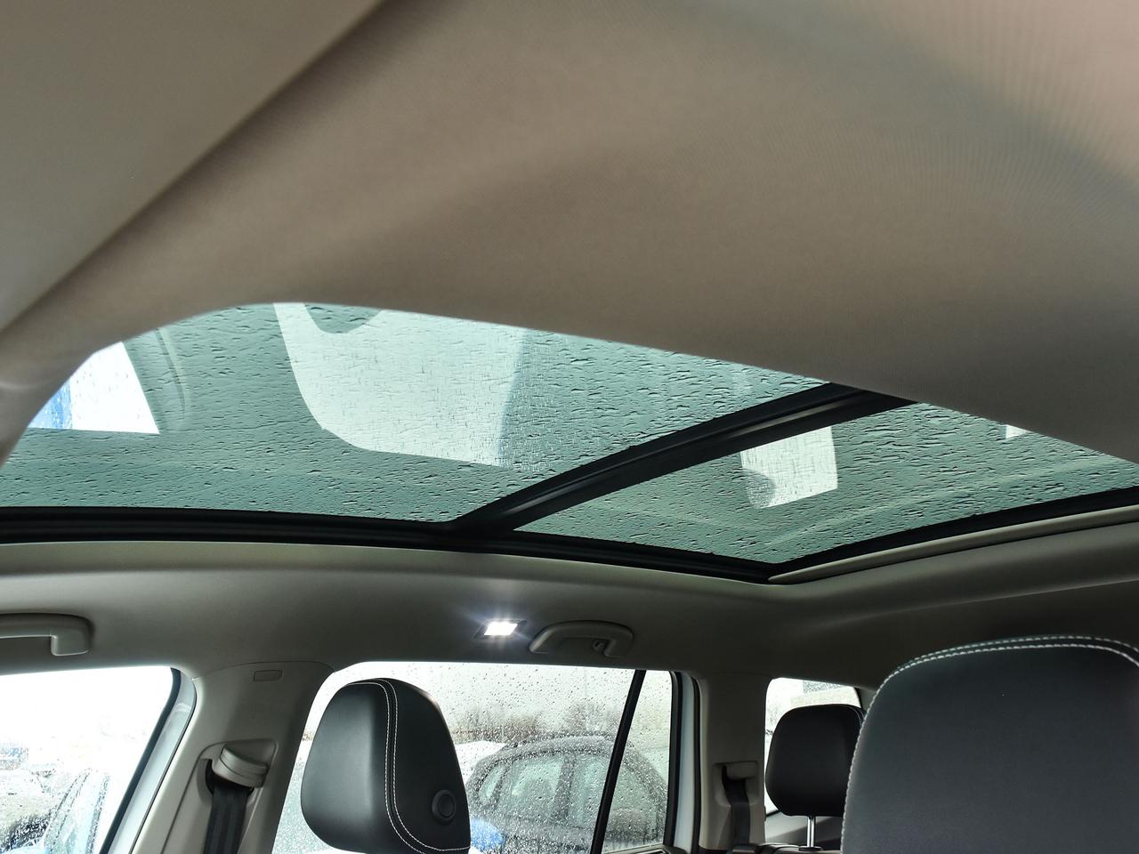 2024 Volkswagen Atlas  Photo