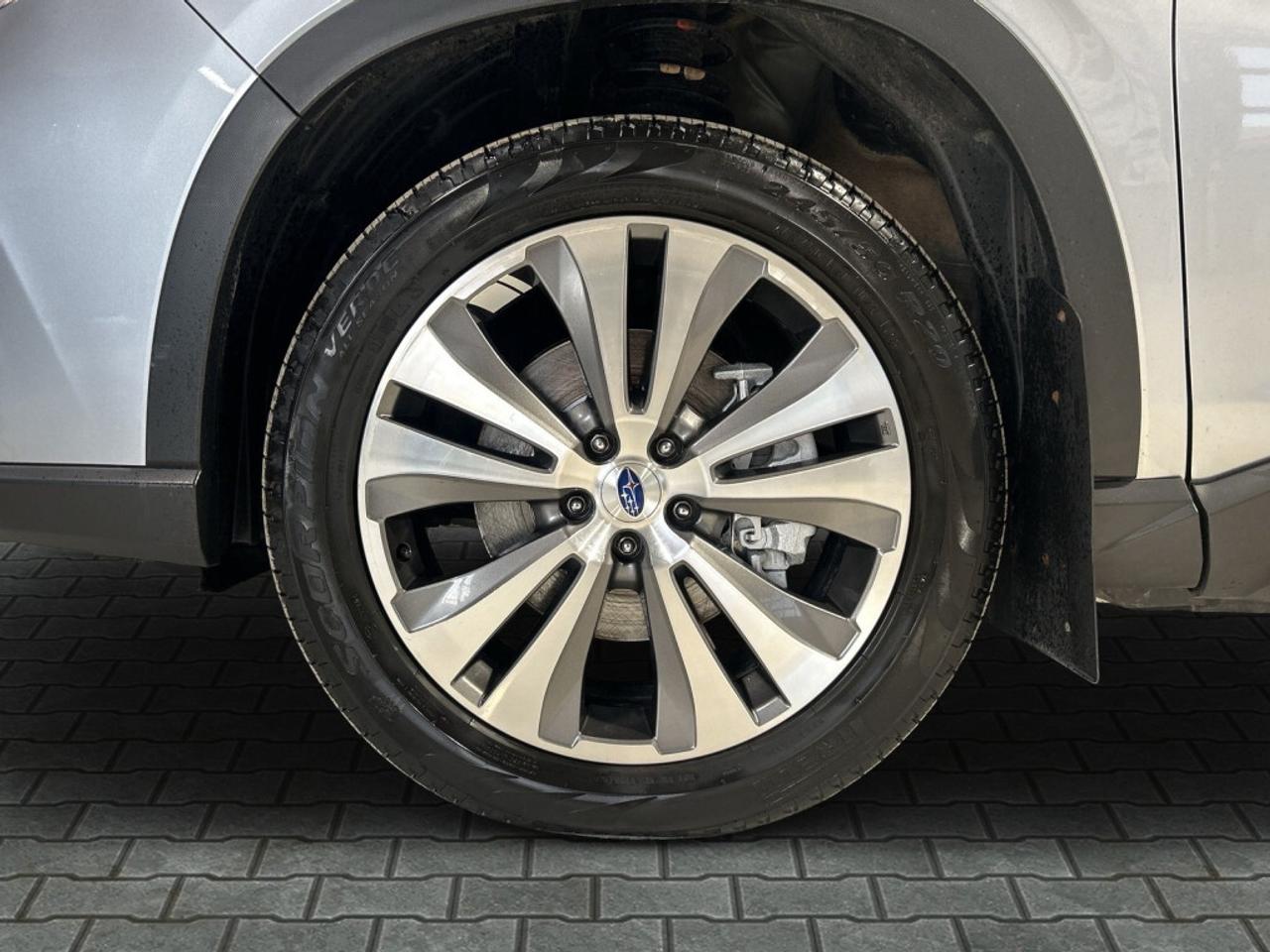 2020 Subaru ASCENT Limited / 7 Seater / AWD / Leather / Sunroof / NAV Photo