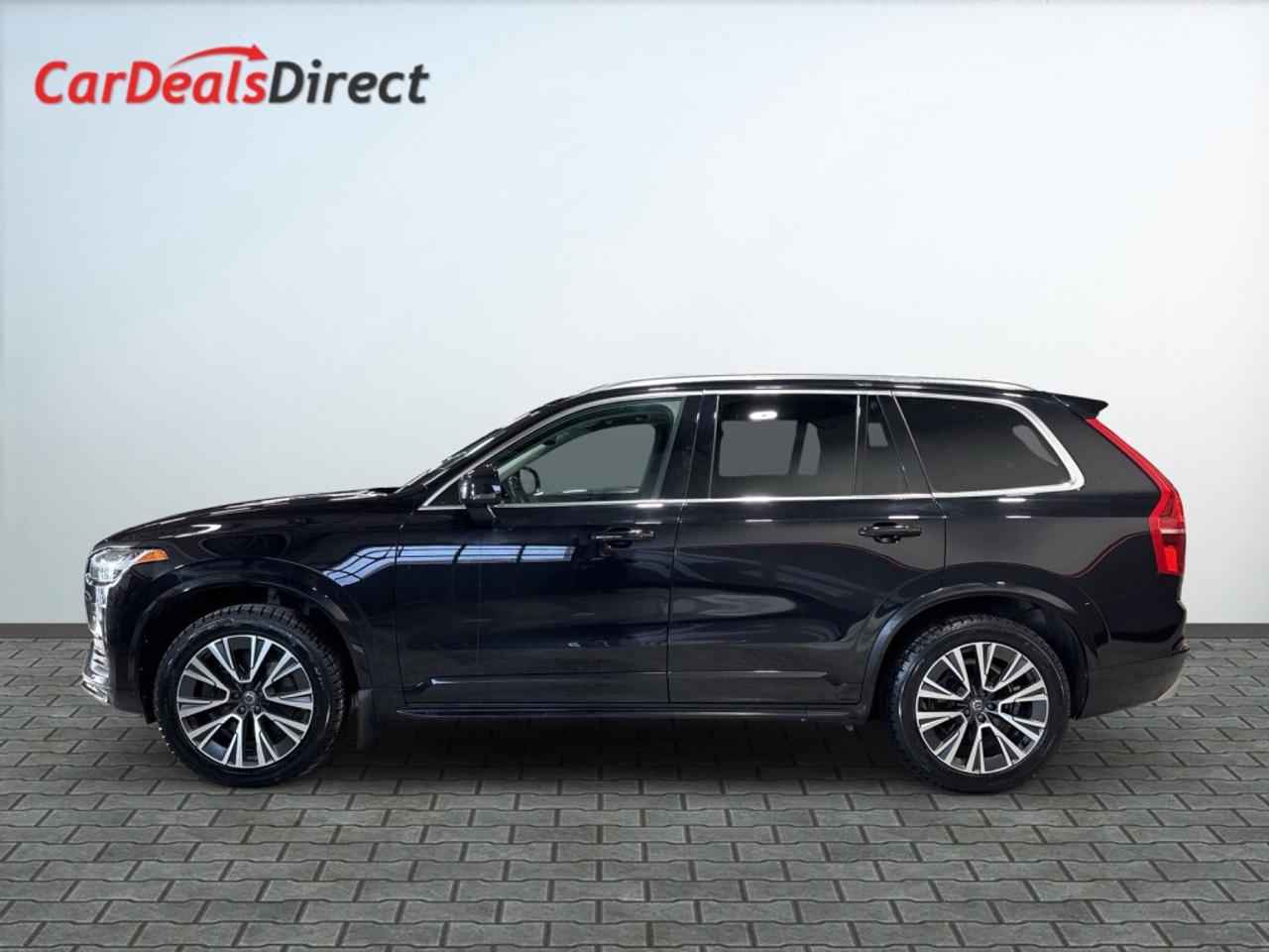 2021 Volvo XC90 T6  Momentum 7-Seater AWD / Sunroof / NAV / Drive Photo2