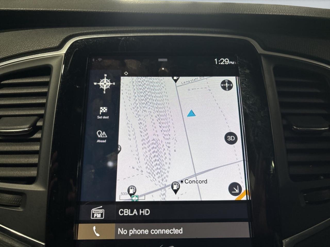 2021 Volvo XC90 T6  Momentum 7-Seater AWD / Sunroof / NAV / Drive Photo