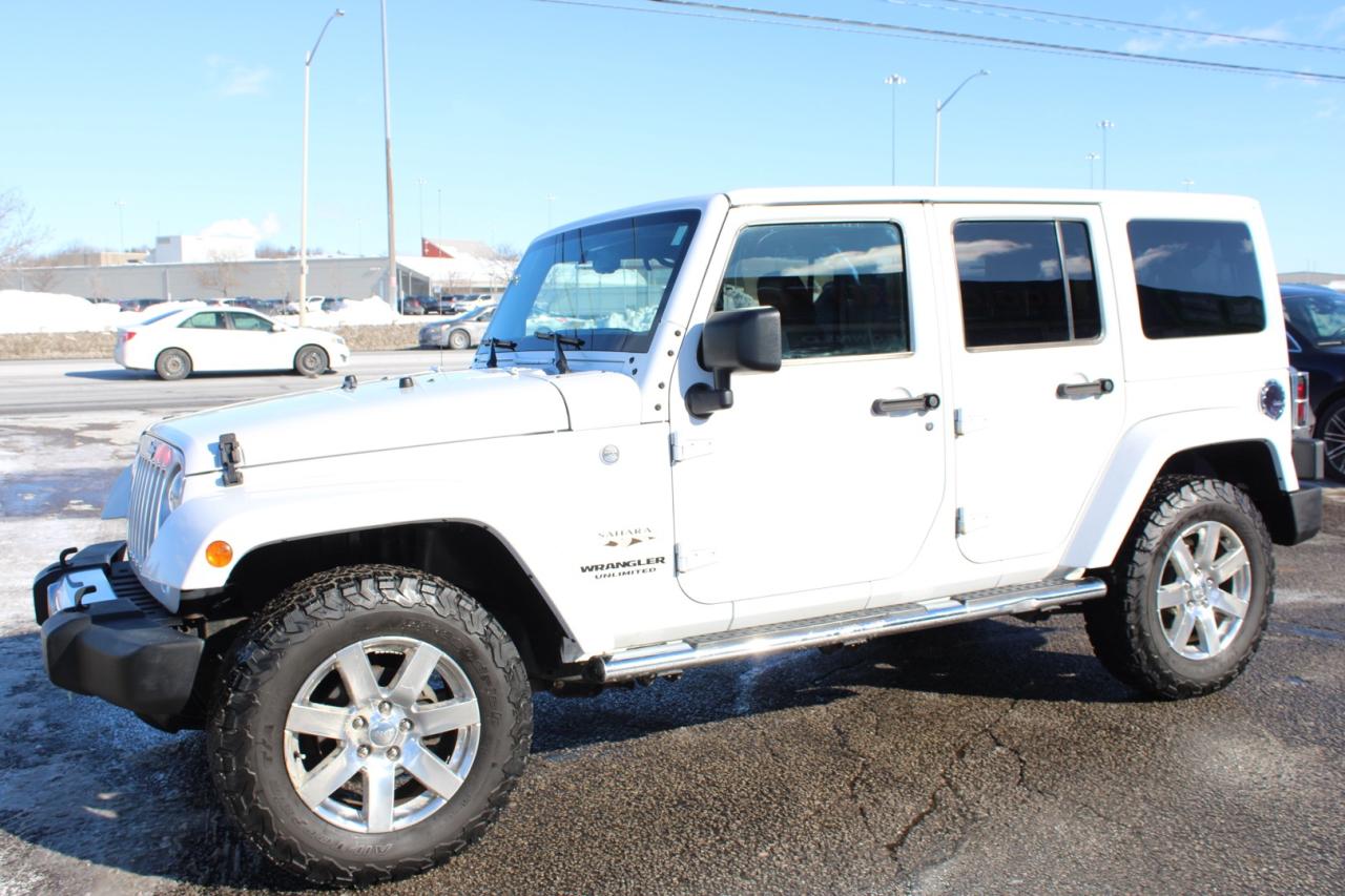 2016 Jeep Wrangler Unlimited Sahara 4WD Brown Leather Safety Certifie Photo