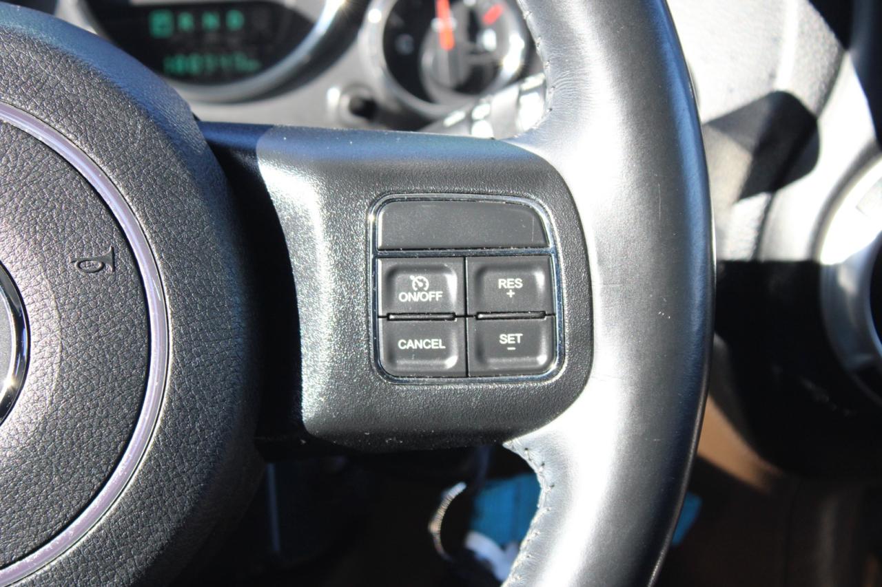 2016 Jeep Wrangler Unlimited Sahara 4WD Brown Leather Safety Certifie Photo