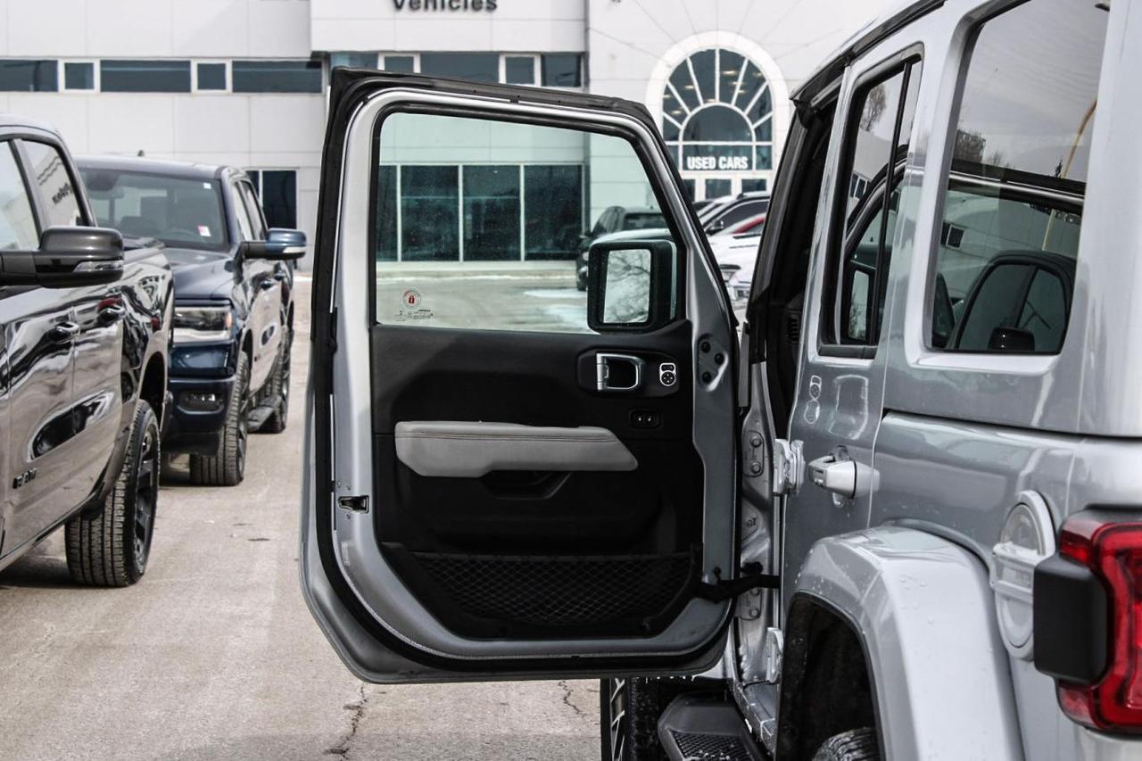 2023 Jeep Wrangler  Photo