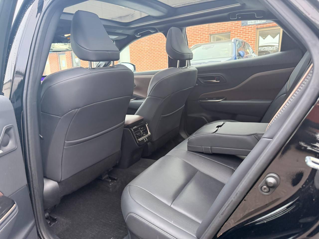 2024 Toyota Crown Limited CVT Photo