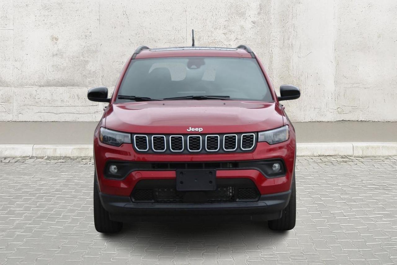 2025 Jeep Compass NORTH 4X4 Photo