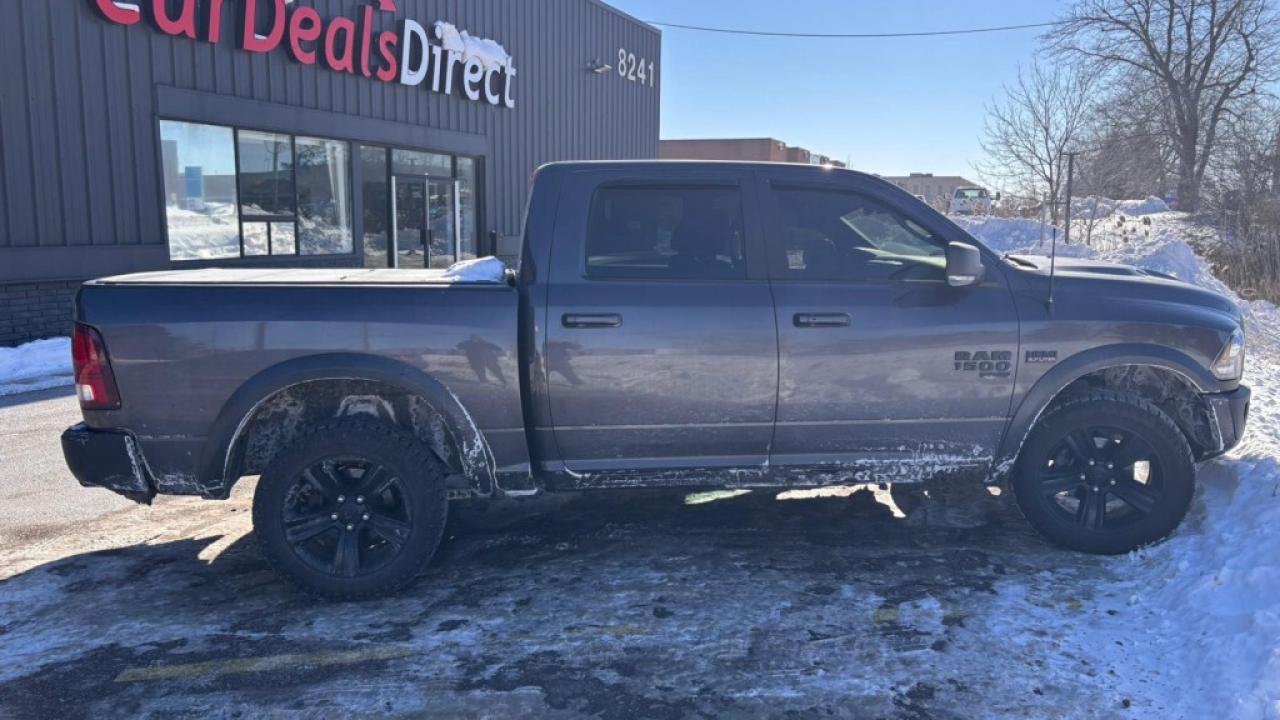 2022 RAM 1500 Classic Warlock 4x4 Crew Cab/Big Screen/NAVI/CarPlay/Clean Photo2