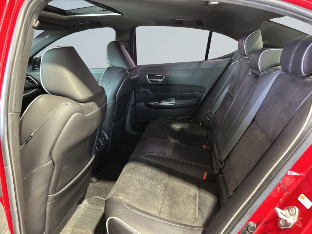 2019 Acura TLX Tech A-Spec/Drive Assist/NAVI/Carplay/Leather/Sunr Photo