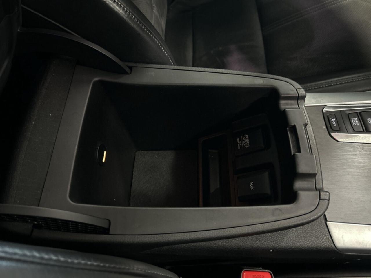 2019 Acura TLX Tech A-Spec/Drive Assist/NAVI/Carplay/Leather/Sunr Photo