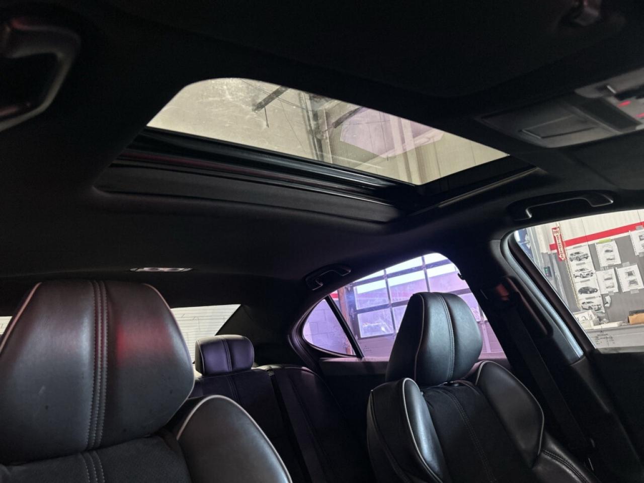 2019 Acura TLX Tech A-Spec/Drive Assist/NAVI/Carplay/Leather/Sunr Photo