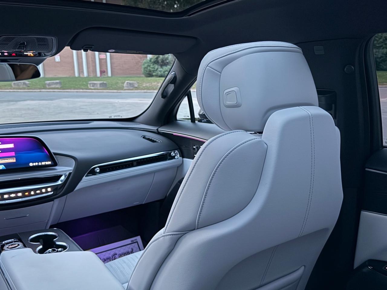 2024 Cadillac LYRIQ LUXURY   600 E4   NO ACCIDENT   360 CAMERA Photo