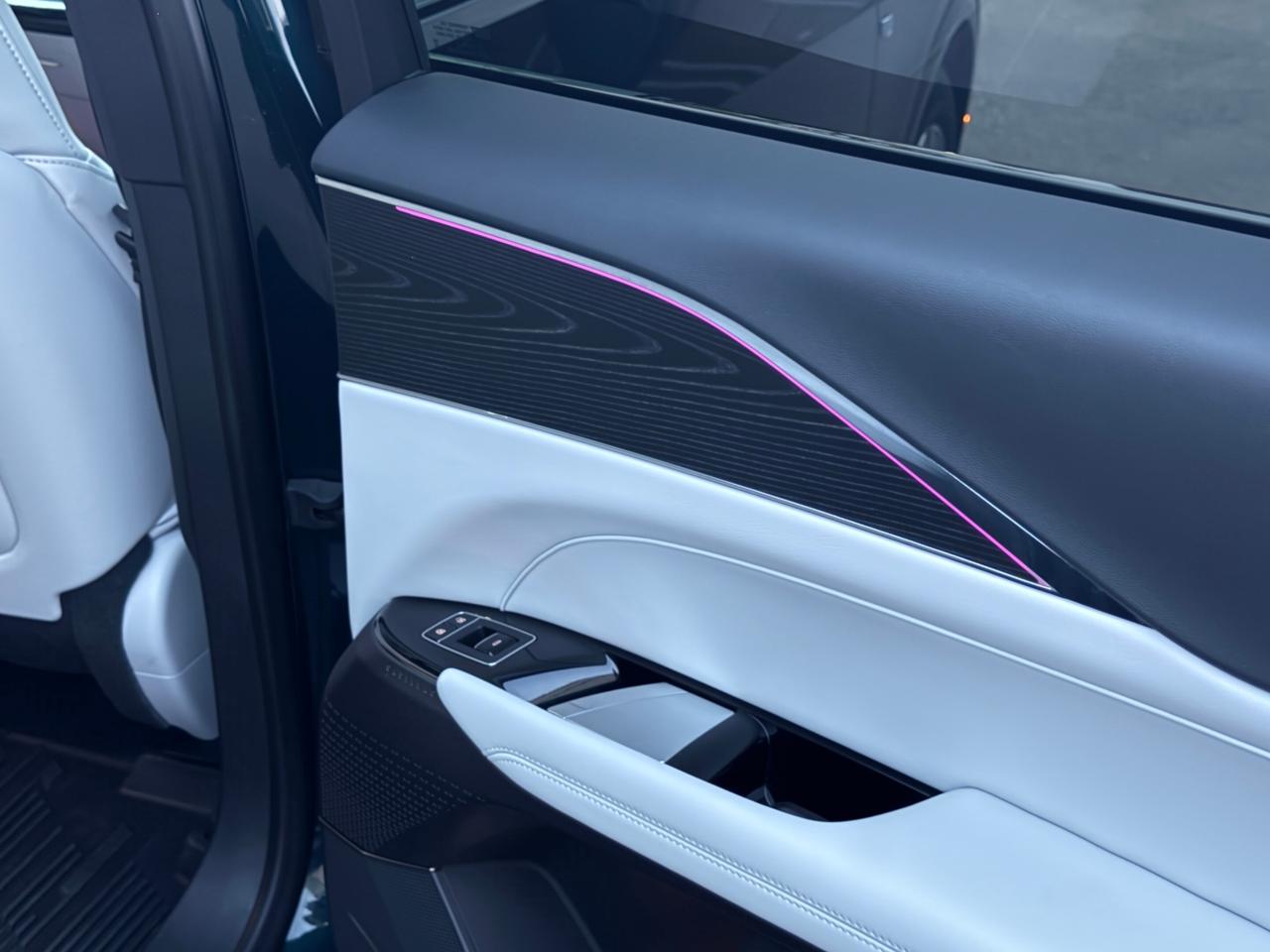 2024 Cadillac LYRIQ LUXURY   600 E4   NO ACCIDENT   360 CAMERA Photo