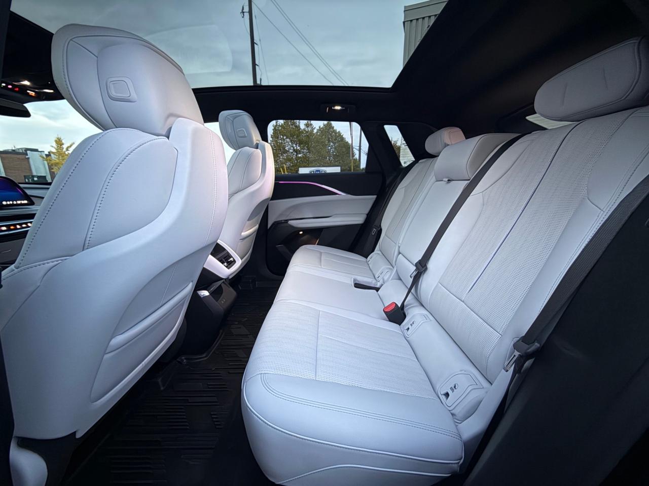 2024 Cadillac LYRIQ LUXURY   600 E4   NO ACCIDENT   360 CAMERA Photo