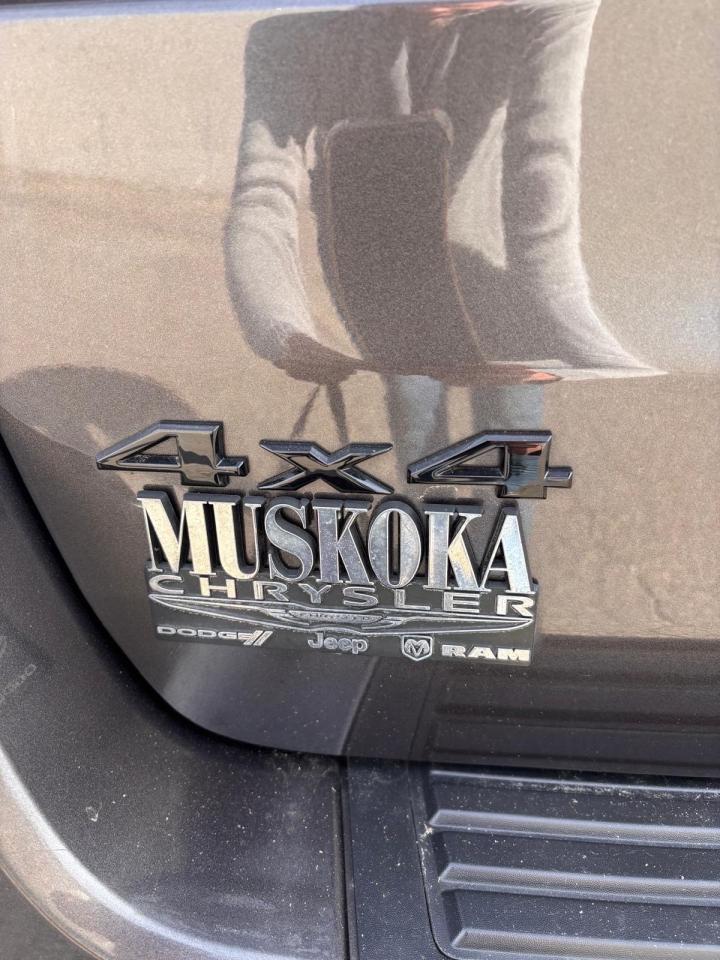 2019 Jeep Grand Cherokee ALTITUDE 4X4 Photo2