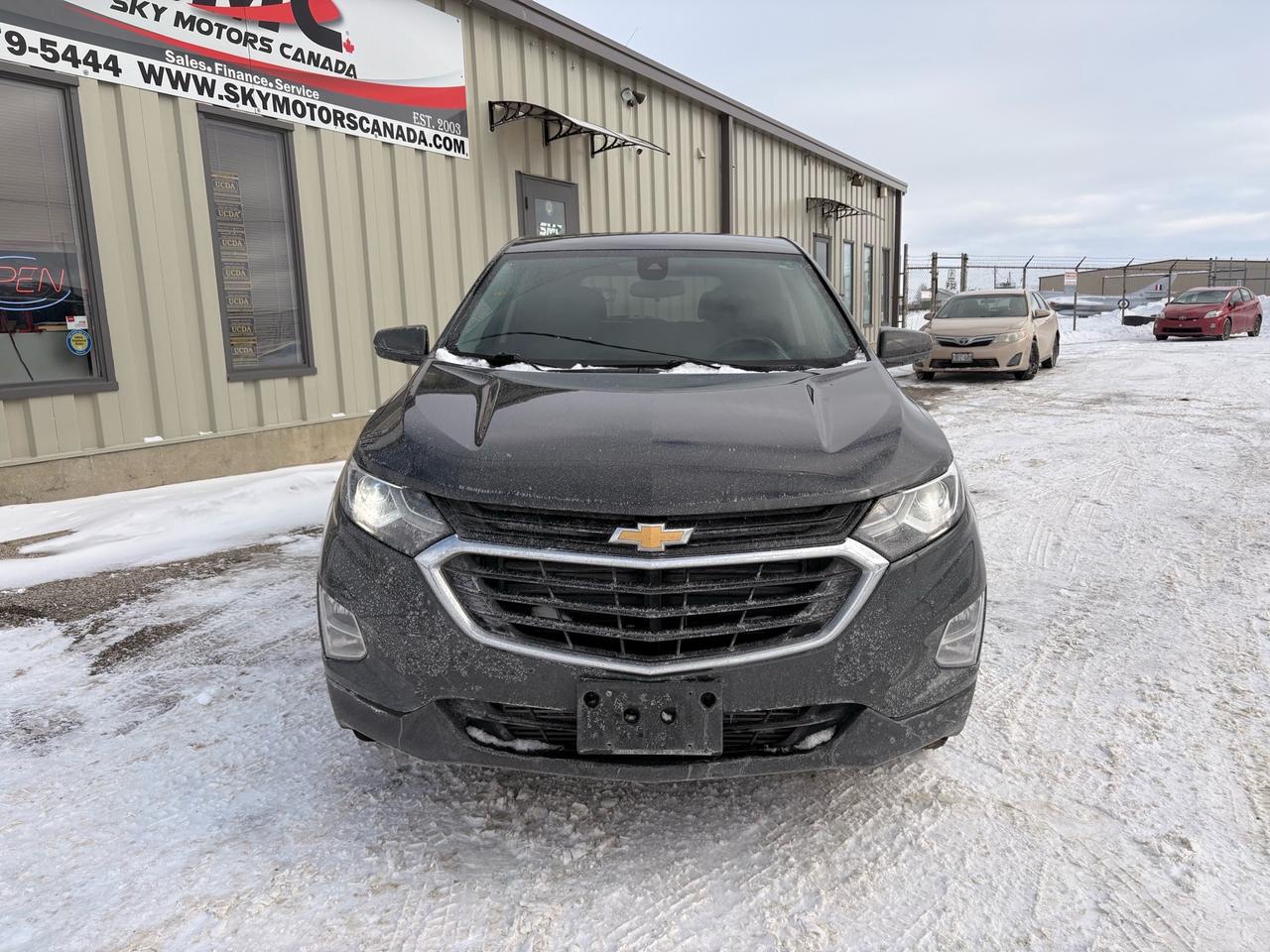 2021 Chevrolet Equinox AWD 4dr Photo