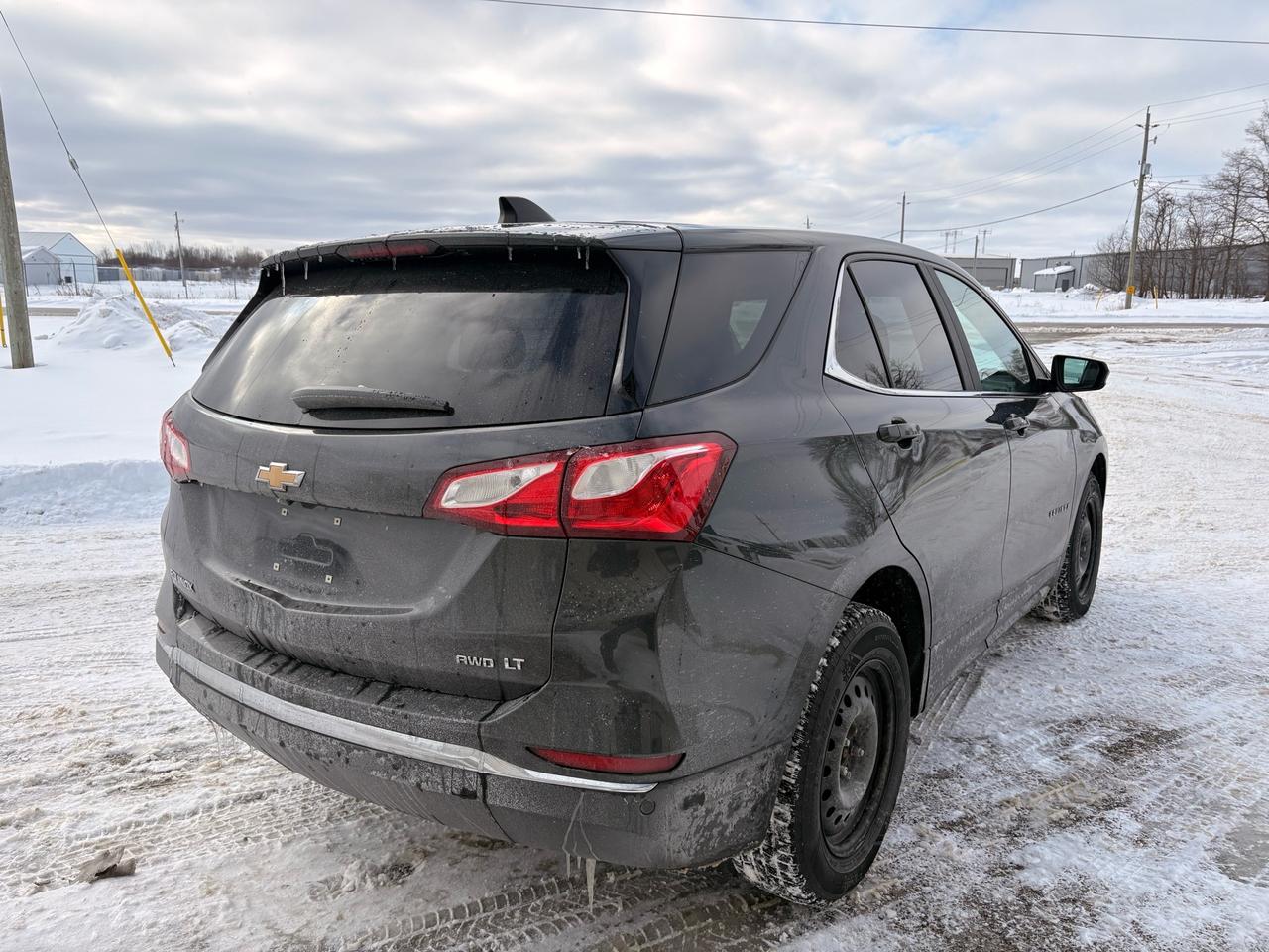 2021 Chevrolet Equinox AWD 4dr Photo