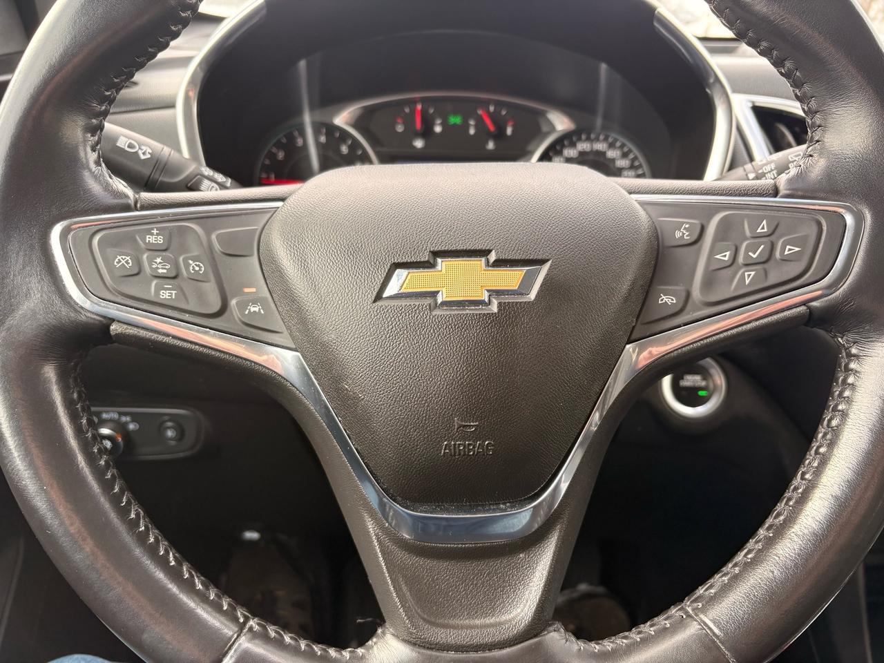 2021 Chevrolet Equinox AWD 4dr Photo