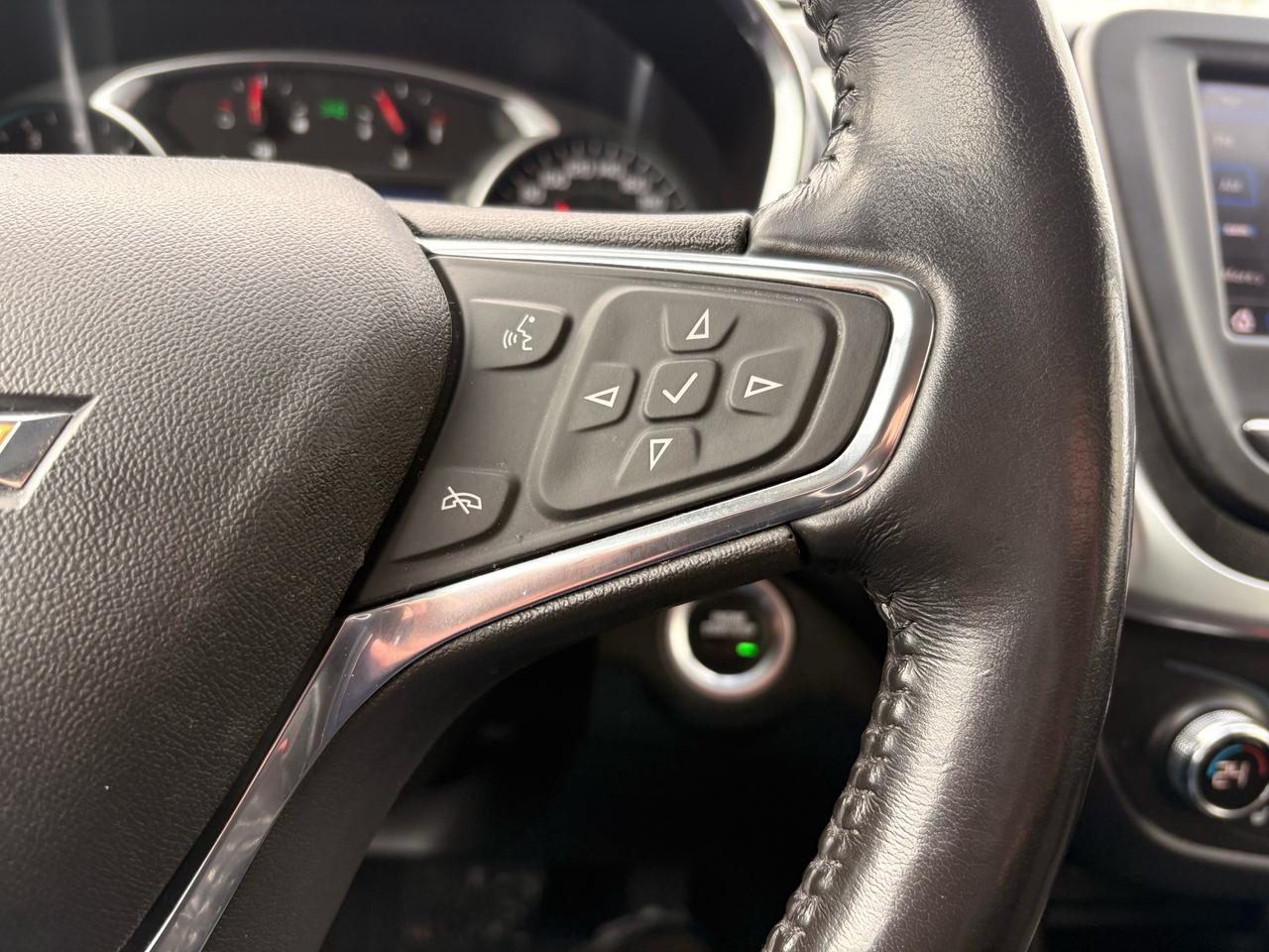 2021 Chevrolet Equinox AWD 4dr Photo