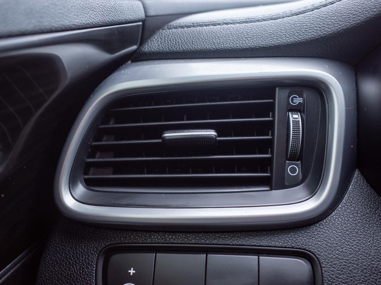 2019 Kia Sorento LX- 7 Seats   Heated Front Seats Photo