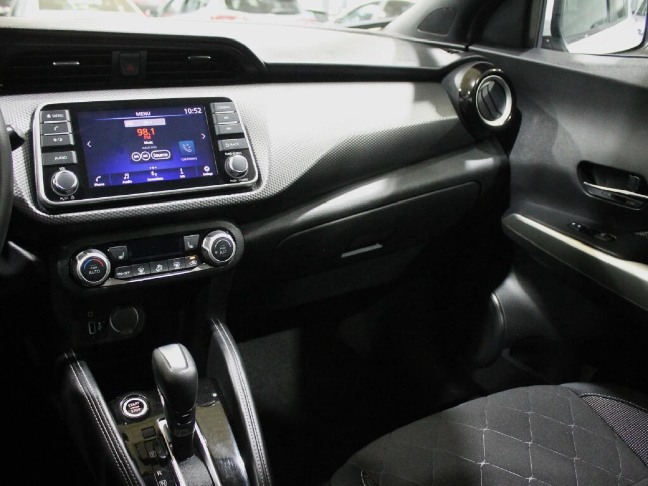 2021 Nissan Kicks SV Blind Spot Assist Lane Departure Rear Parking S Photo