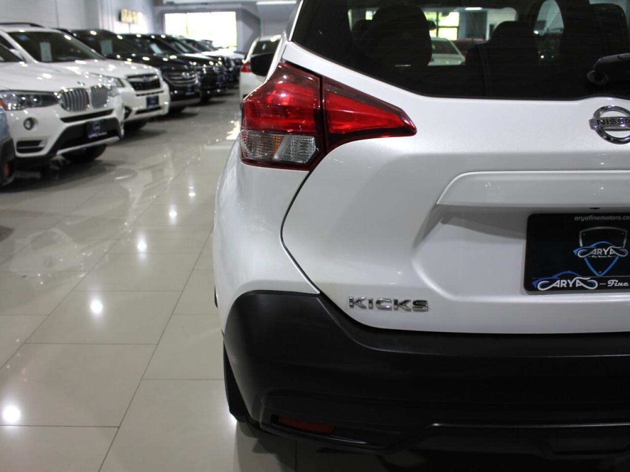 2021 Nissan Kicks SV Blind Spot Assist Lane Departure Rear Parking S Photo