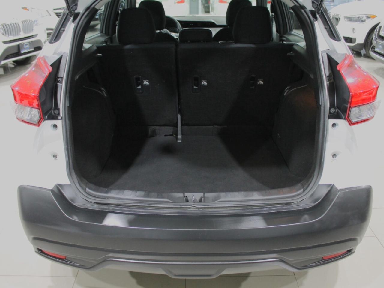 2021 Nissan Kicks SV Blind Spot Assist Lane Departure Rear Parking S Photo