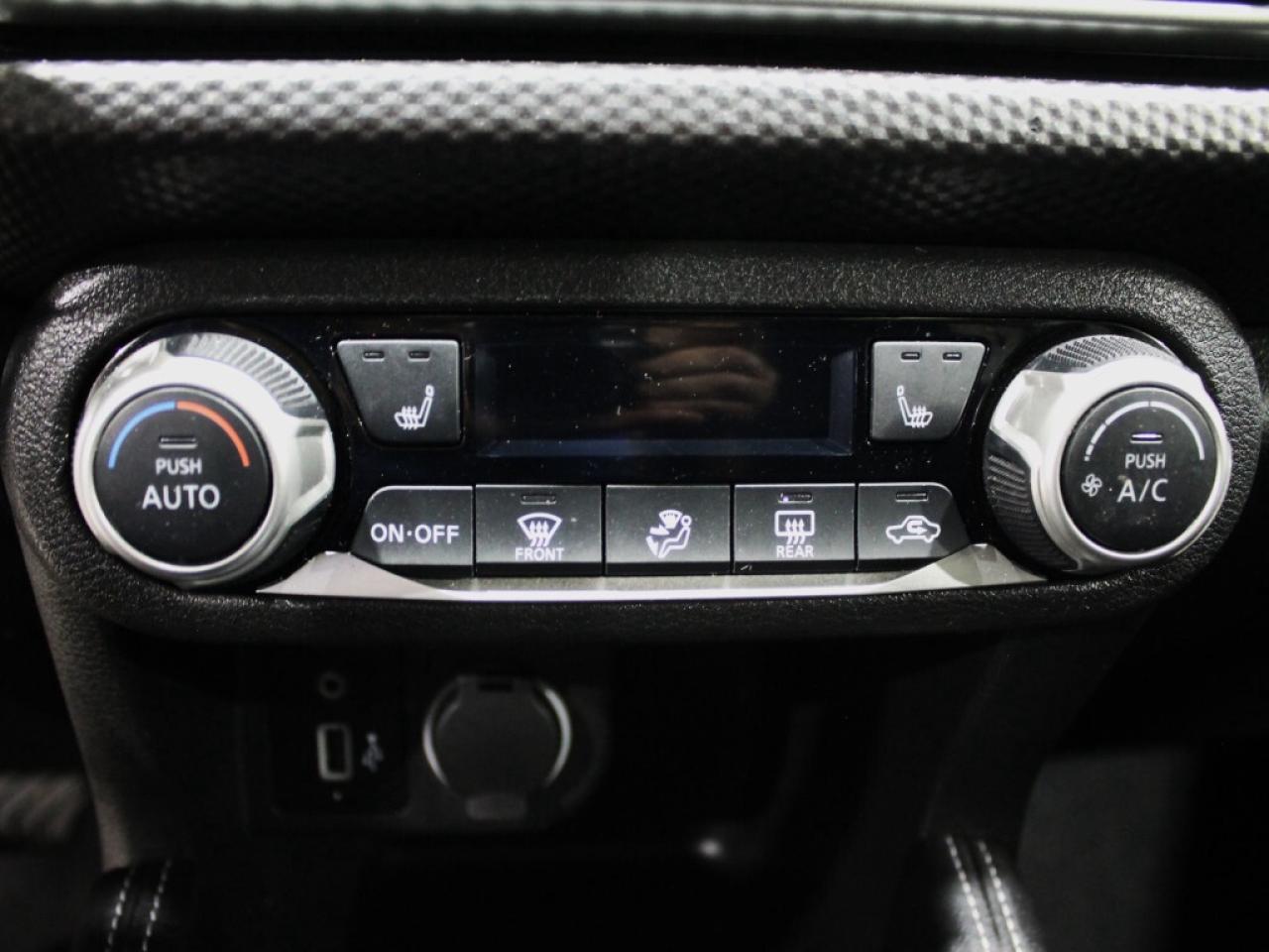 2021 Nissan Kicks SV Blind Spot Assist Lane Departure Rear Parking S Photo