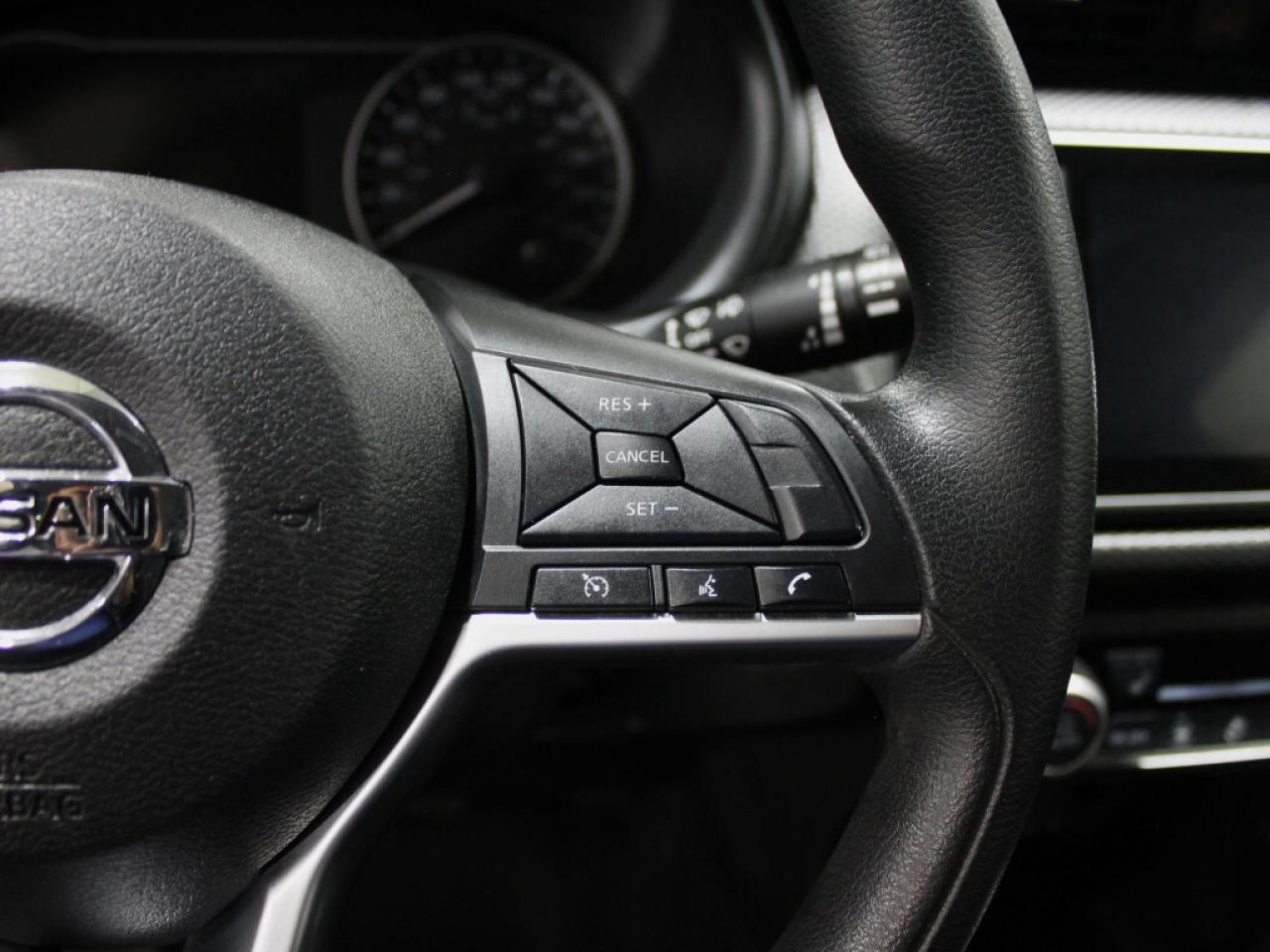 2021 Nissan Kicks SV Blind Spot Assist Lane Departure Rear Parking S Photo